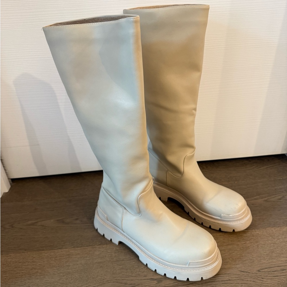 Cream Knee-High Women's Boots